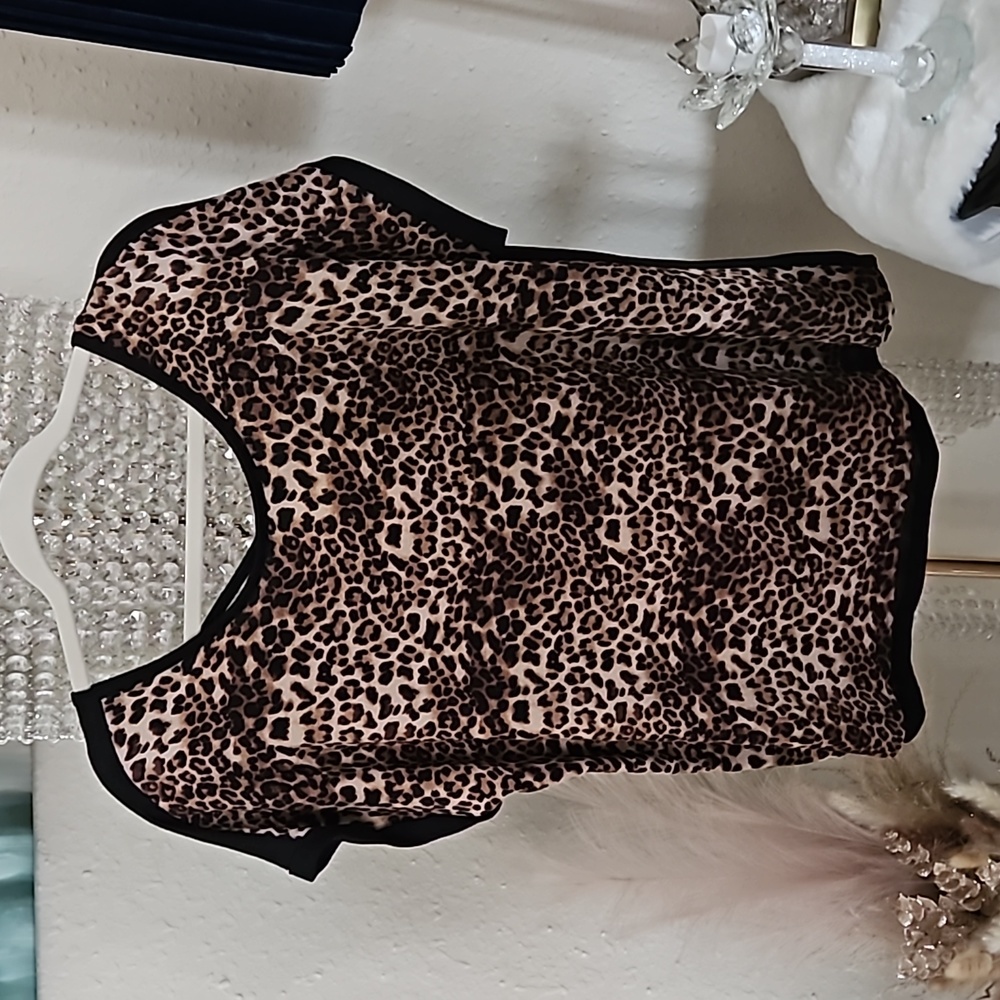 Leopard Top